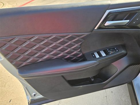 Used 2024 Mitsubishi Outlander SEL image 14