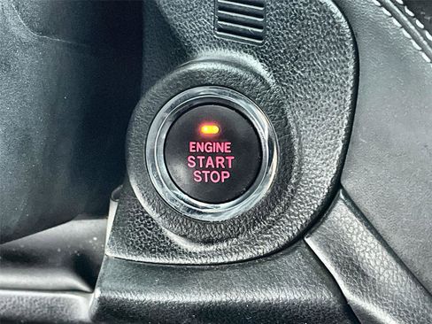 Used 2021 Subaru Outback Limited image 24