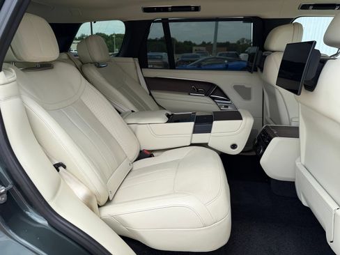 Used 2023 Land Rover Range Rover Long Wheelbase Autobiography AWD/4WD image 25