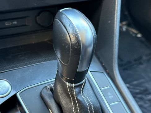 Used 2021 Volkswagen Tiguan 4Motion SE AWD/4WD image 14