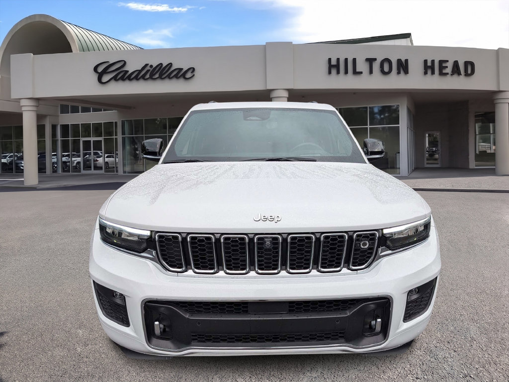 Used 2023 Jeep Grand Cherokee Overland w/ Adv Protech Group III AWD/4WD image 8