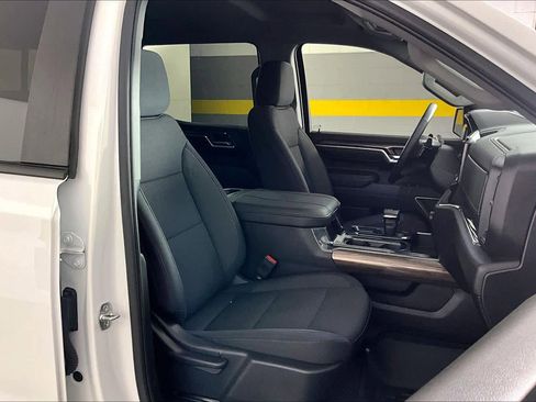 Certified 2025 Chevrolet Silverado 1500 LT w/ Safety Package RWD image 9