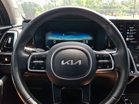 Certified 2023 Kia Sorento SX AWD/4WD image 22