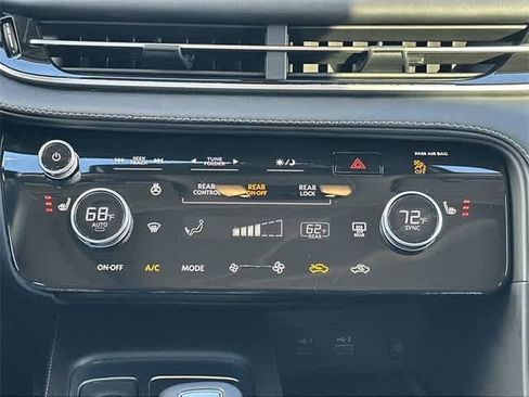 Used 2025 INFINITI QX60 Pure image 14