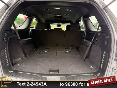 Used 2024 Dodge Durango SXT w/ Trailer Tow Group IV AWD/4WD image 24