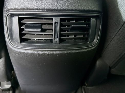 Used 2018 Honda CR-V LX image 24