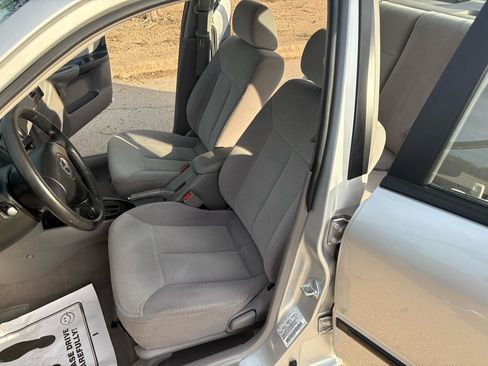 Used 2003 MAZDA Protege FWD image 32