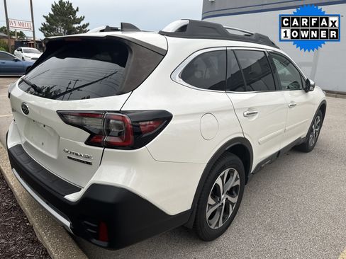 Used 2022 Subaru Outback Touring XT AWD/4WD image 4