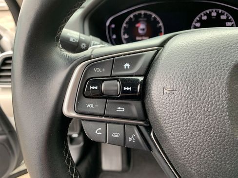 Used 2018 Honda Accord EX-L image 26