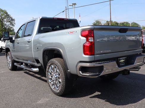 New 2026 Chevrolet Silverado 2500 LT w/ All Star Edition AWD/4WD image 3