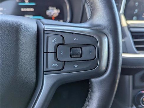 Used 2024 Chevrolet Suburban Premier AWD/4WD image 14