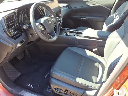 Certified 2024 Lexus RX 350 Premium w/ Accessory Package (Z1) image 15