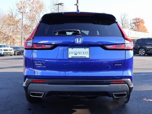 Certified 2023 Honda CR-V Sport Touring image 6