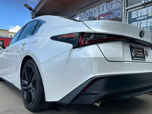 Used 2021 Lexus IS 300 RWD image 5