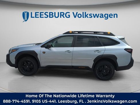 Used 2024 Subaru Outback Wilderness image 11