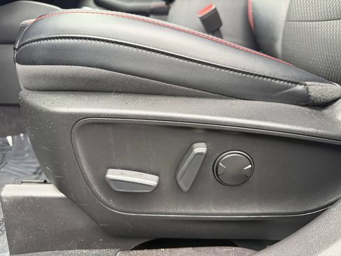 Used 2023 Ford Escape ST-Line AWD/4WD image 10