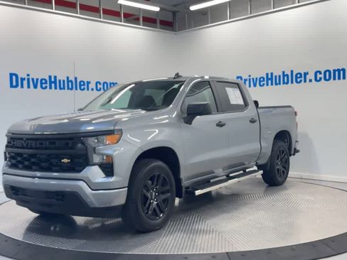Used 2025 Chevrolet Silverado 1500 Custom image 7