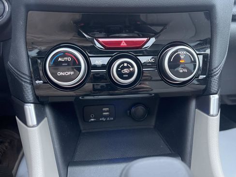 Used 2023 Subaru Forester Premium image 25