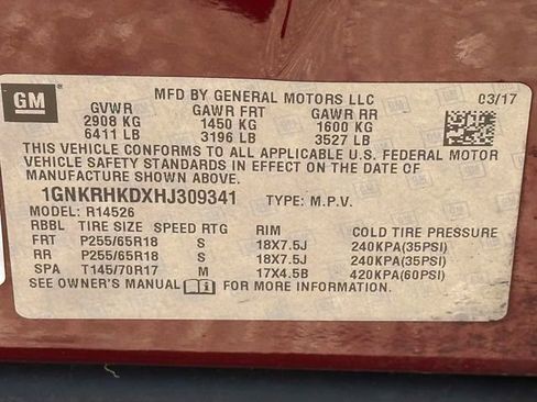 Used 2017 Chevrolet Traverse LT FWD image 32