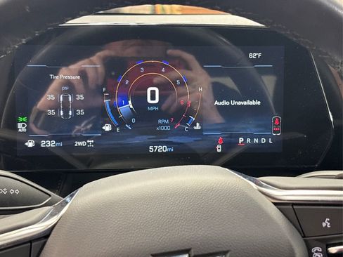 Used 2025 Chevrolet Equinox LT w/ Convenience Package II image 23