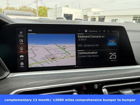 Used 2022 BMW X7 xDrive40i w/ M Sport Package AWD/4WD image 28
