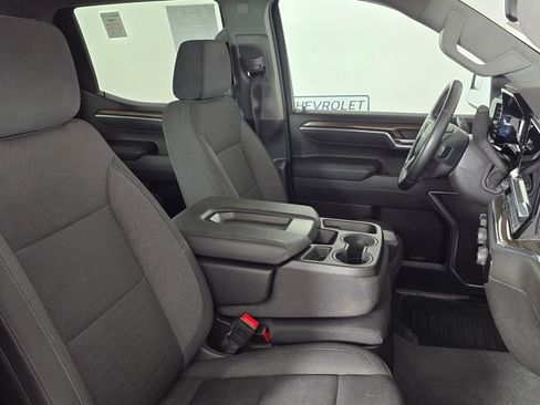 Used 2025 Chevrolet Silverado 1500 LT image 14