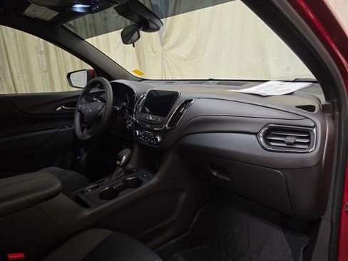 Used 2024 Chevrolet Equinox RS AWD/4WD image 36