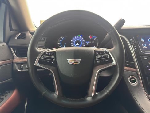 Used 2016 Cadillac Escalade Luxury RWD image 20