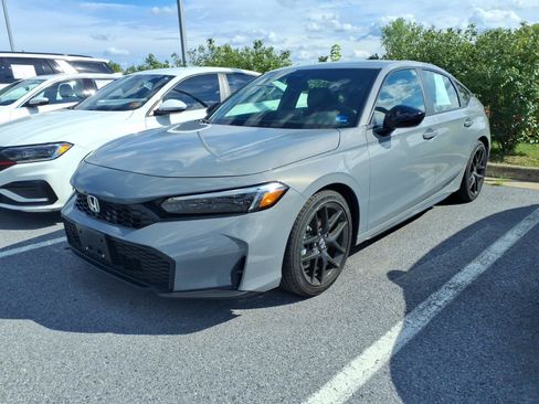 Used 2026 Honda Civic Sport image 3