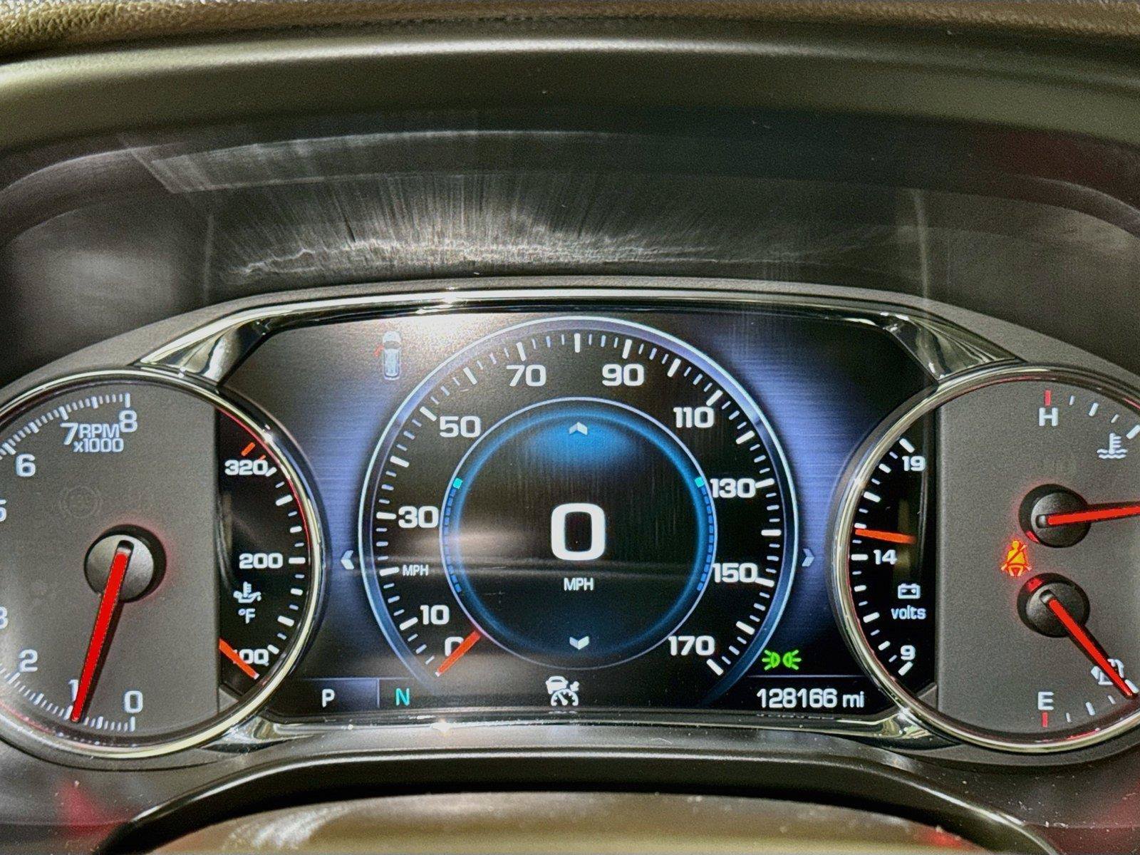Used 2018 GMC Acadia Denali w/ Technology Package AWD/4WD image 10