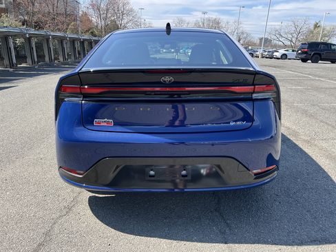 New 2026 Toyota Prius XLE image 5