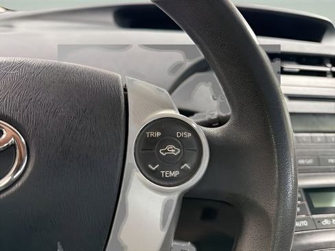 Used 2010 Toyota Prius Five image 17