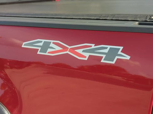 Used 2021 Chevrolet Colorado LT w/ LT Convenience Package AWD/4WD image 7