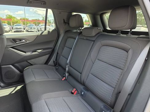 New 2026 Chevrolet Equinox LT FWD image 17
