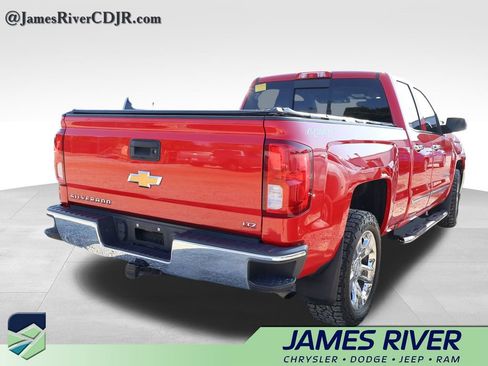 Used 2017 Chevrolet Silverado 1500 LTZ w/ Sport Package AWD/4WD image 15