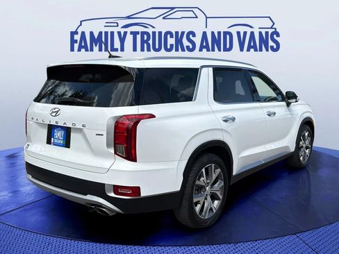 Used 2022 Hyundai Palisade SEL w/ Convenience Package AWD/4WD image 5