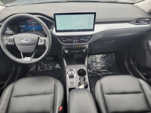 Used 2025 Ford Escape Platinum image 26