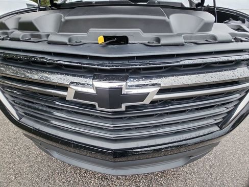 Used 2023 Chevrolet Traverse LT w/ Midnight/Sport Edition image 34