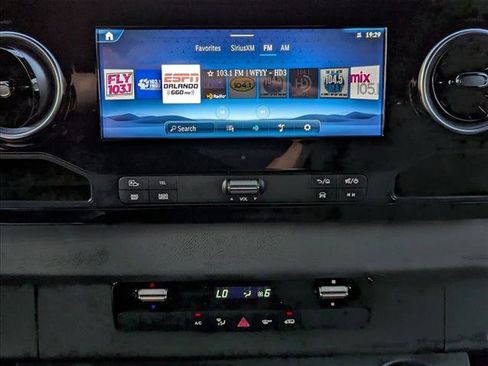 New 2025 Mercedes-Benz Sprinter 4500 image 12