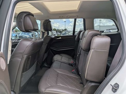 Used 2019 Mercedes-Benz GLS 550 4MATIC image 14