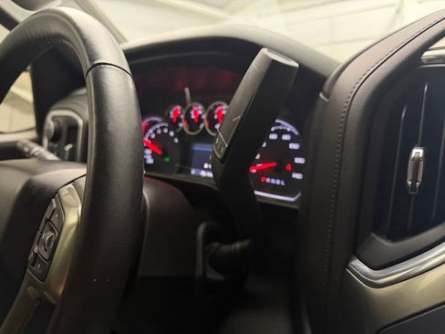 Used 2022 Chevrolet Silverado 1500 RST w/ Convenience Package II AWD/4WD image 27