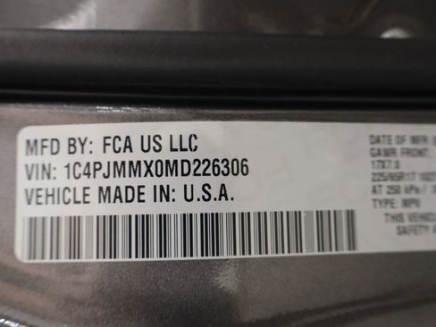 Used 2021 Jeep Cherokee Latitude Lux w/ Comfort/Convenience Group image 20