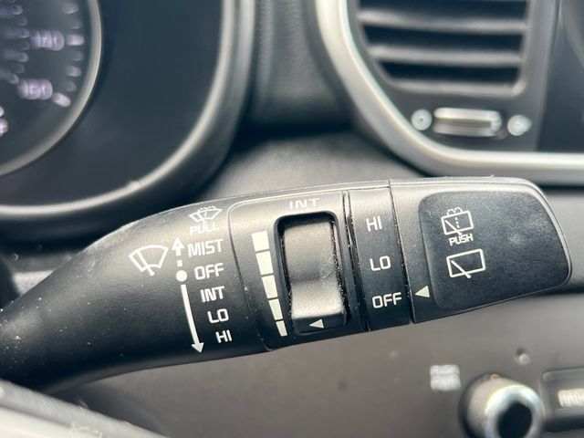 Used 2022 Kia Sportage LX FWD image 29