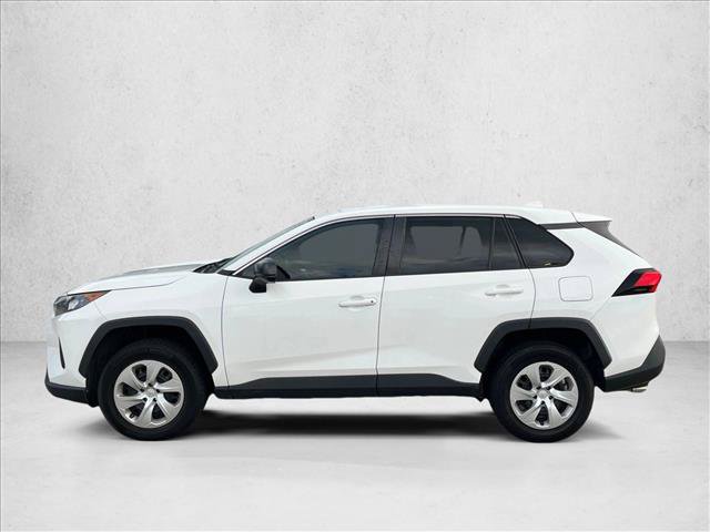 Used 2022 Toyota RAV4 LE FWD image 7