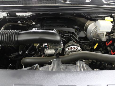 Used 2022 RAM 1500 Big Horn AWD/4WD image 37