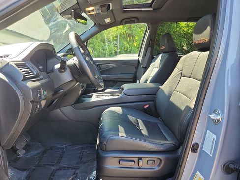 Certified 2024 Honda Passport TrailSport image 13