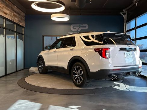 Used 2020 Ford Explorer ST w/ Premium Technology Package AWD/4WD image 5