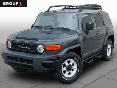 Used 2010 Toyota FJ Cruiser 2WD w/ TRD Sport Pkg