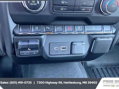 Certified 2024 Chevrolet Silverado 2500 Custom w/ Custom Convenience Package image 22