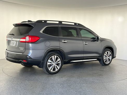 Used 2022 Subaru Ascent Touring w/ Popular Package #2A image 3